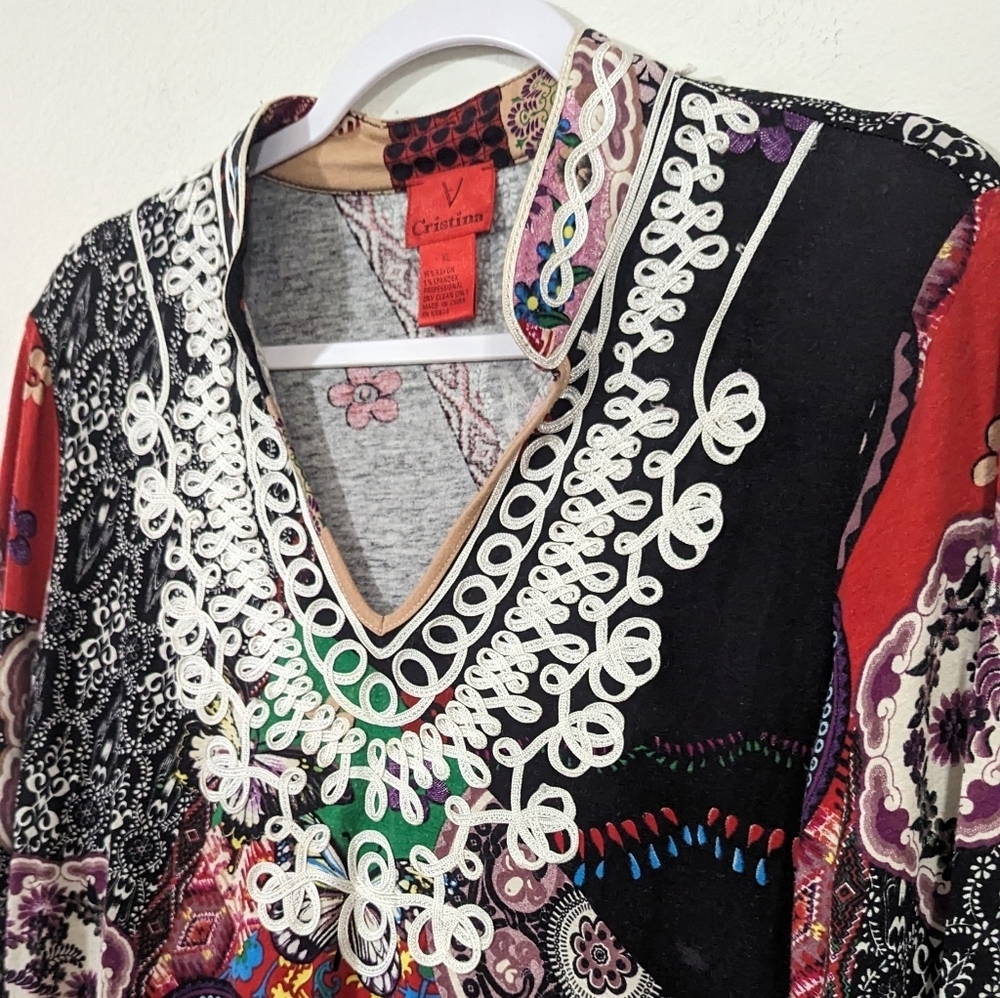 V Cristina Women's LS Embroidered Floral V Neck Top Black - Picture 2 of 8